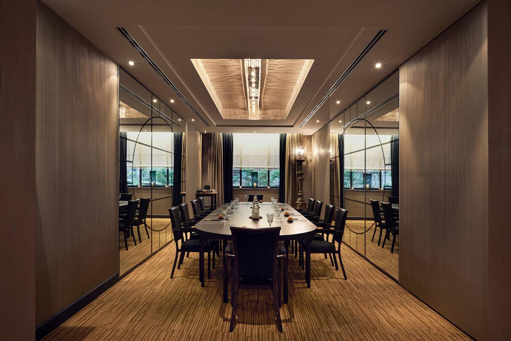 The Dominican, Brussels, A Member Of Design Hotels Bagian luar foto